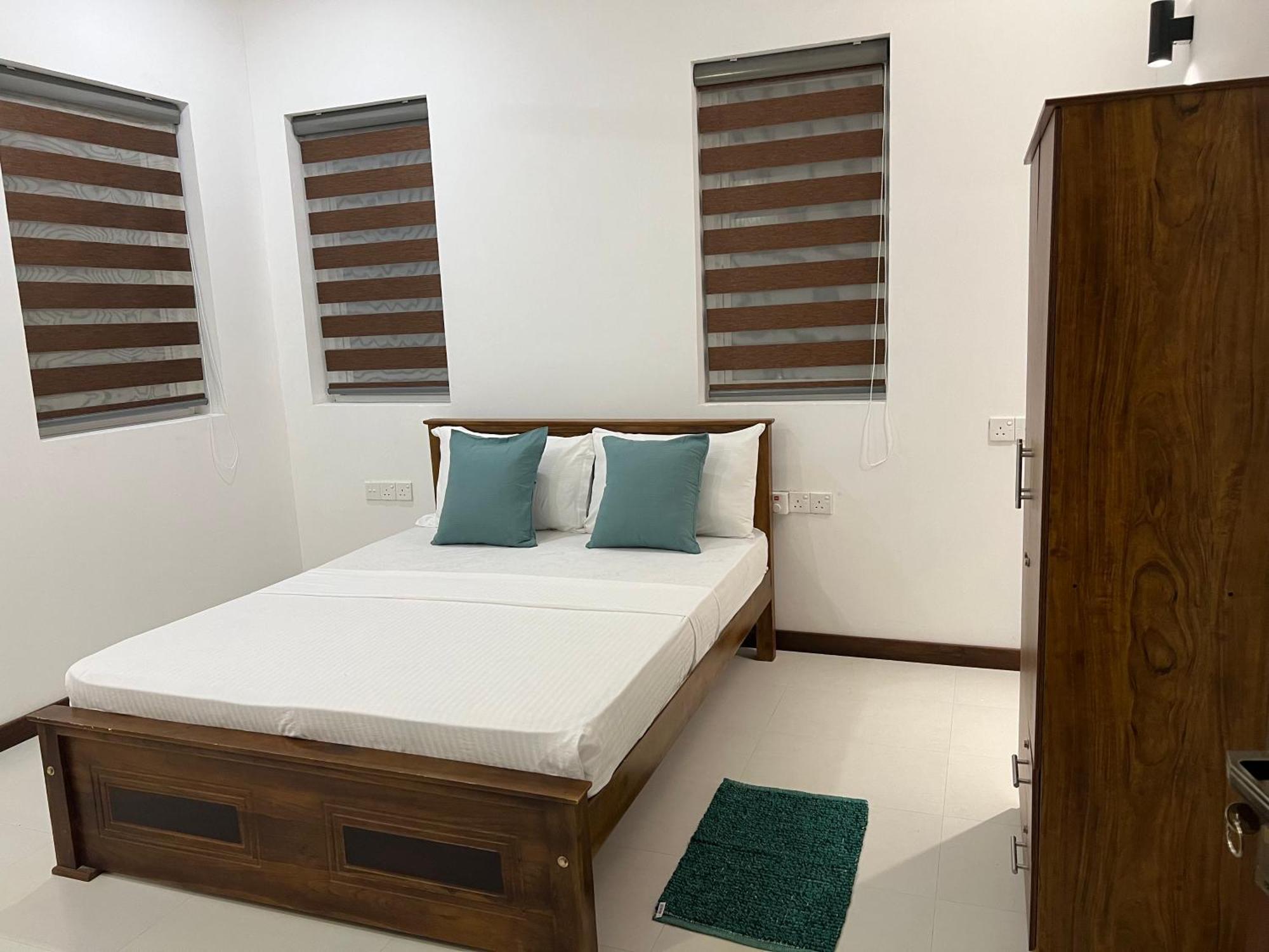 Silina Airport Transit Hotel & Residence Katunayaka Zewnętrze zdjęcie